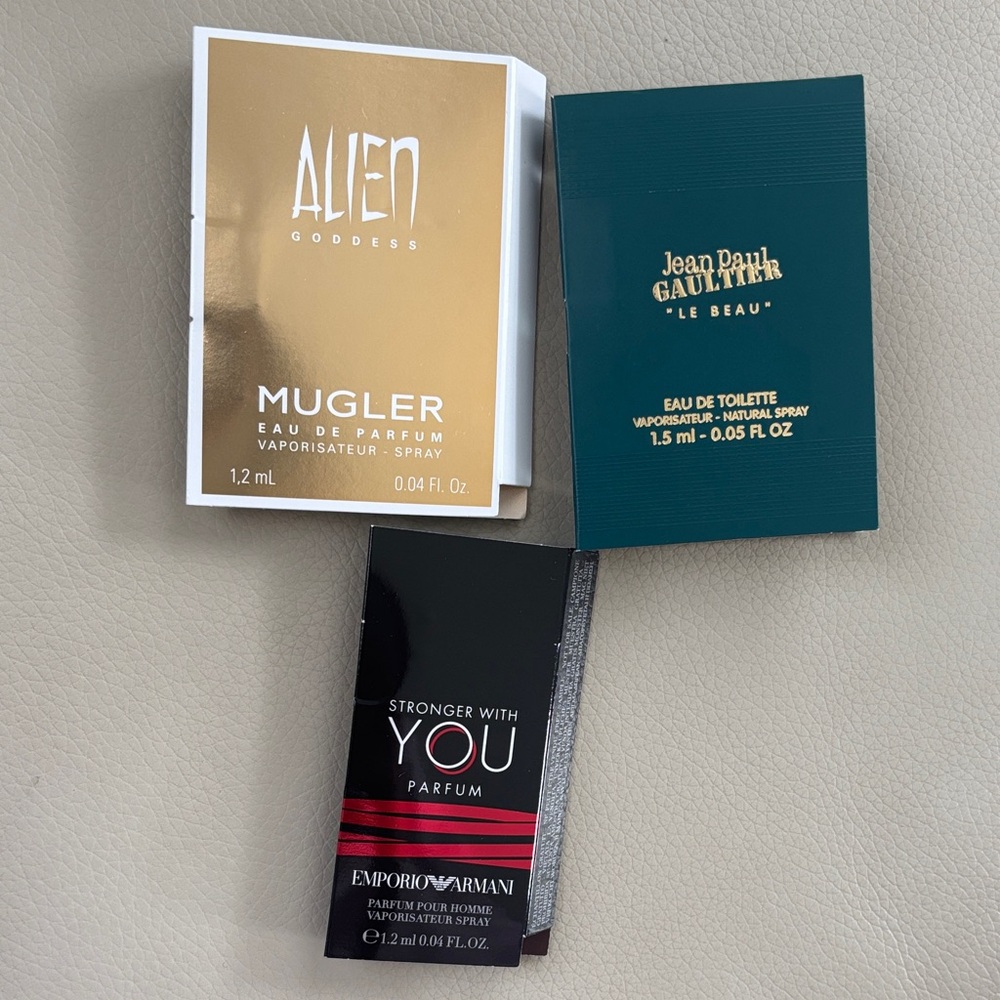 Versace and Designer Fragrance Sample Set - Picture 5 of 5